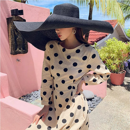 Oversized 70cm Wide Brim Straw Sun Hat - UV Protection