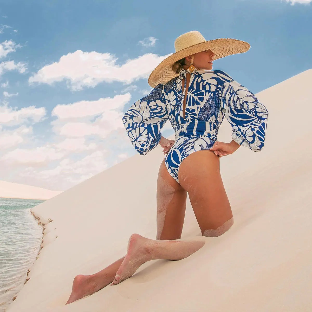 Retro Print Long Sleeve One-Piece Swimsuit - Strappy Monokini