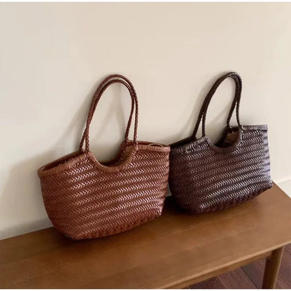 2-in-1 Woven Straw Shoulder Bag - Large Capacity